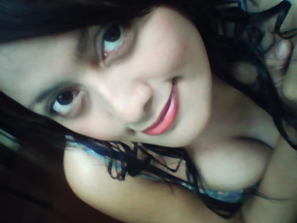 Cerita Sex Tante Mona